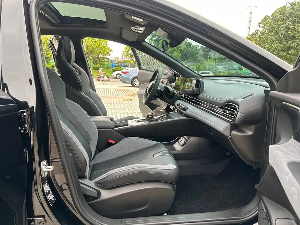 TRUMPCHI EMPOW 2024