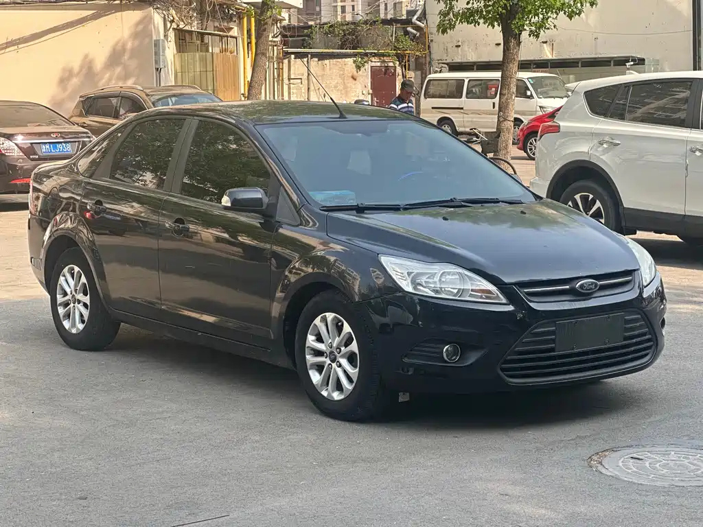 FORD FOCUS 2013