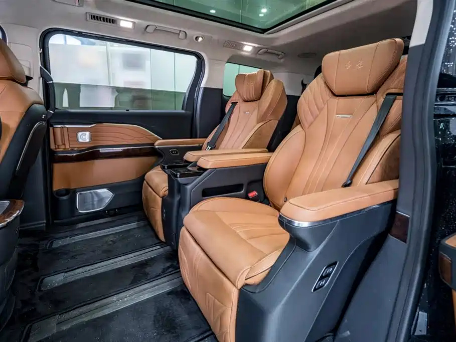 HONGQI HQ9 2022
