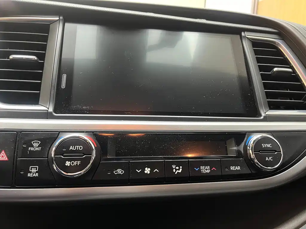 TOYOTA HIGHLANDER 2018
