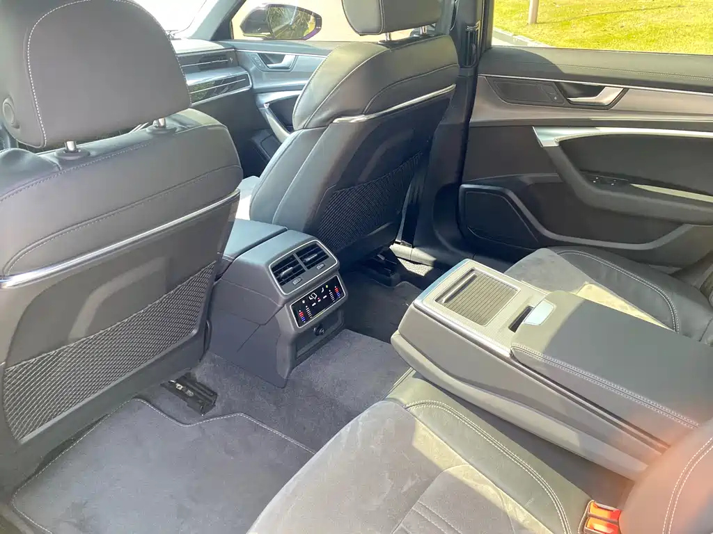 AUDI A6L 2022