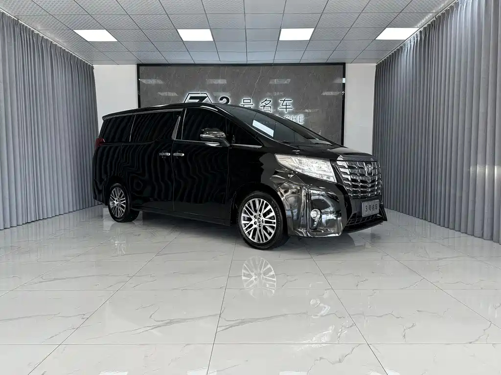 TOYOTA ALPHARD 2017