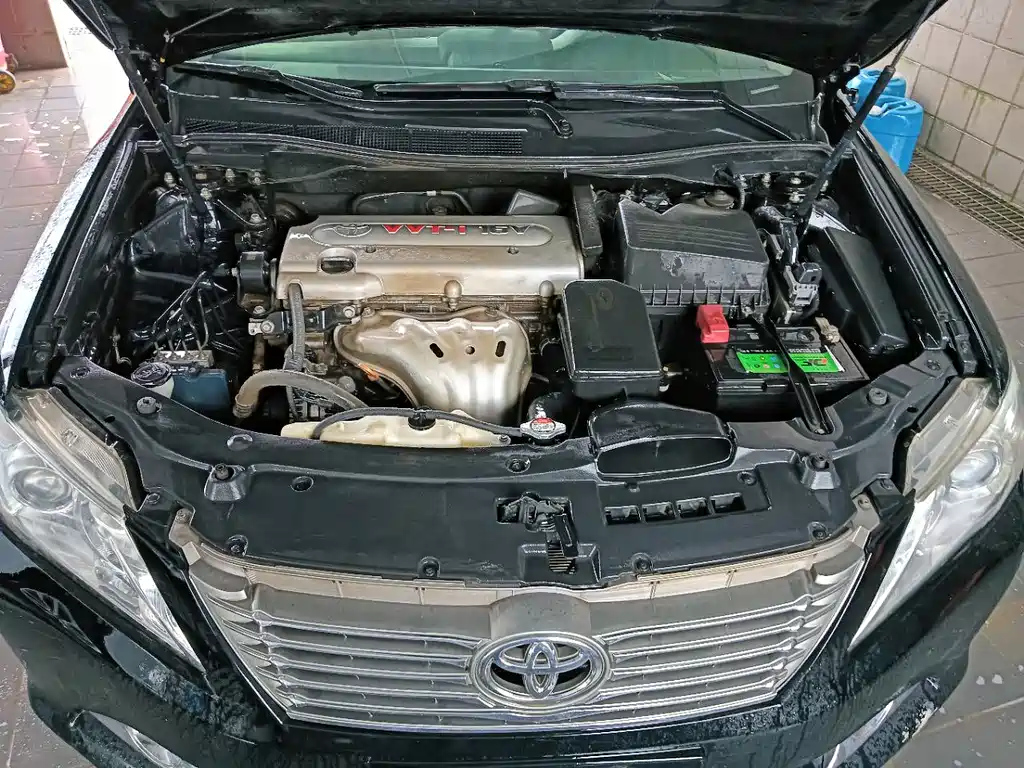 TOYOTA CAMRY 2014