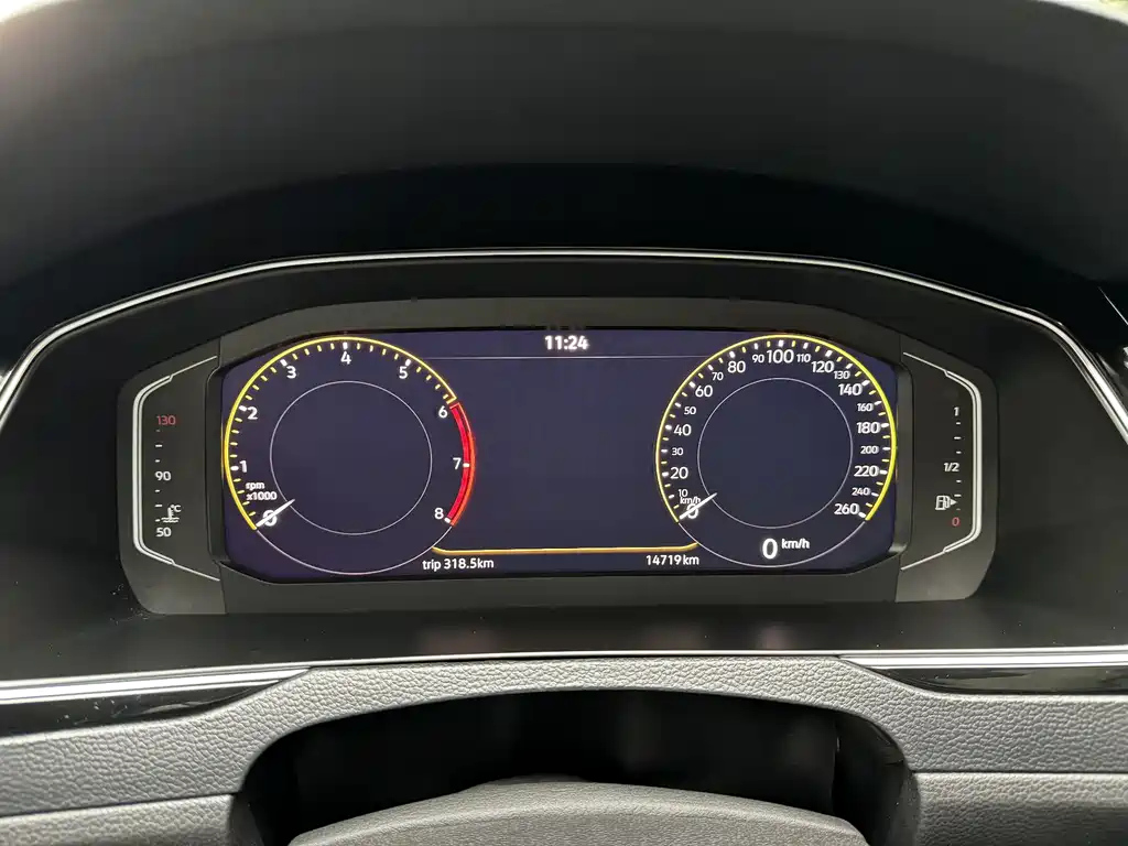 VOLKSWAGEN MAGOTAN 2022
