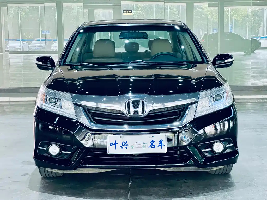 HONDA CRIDER 2015