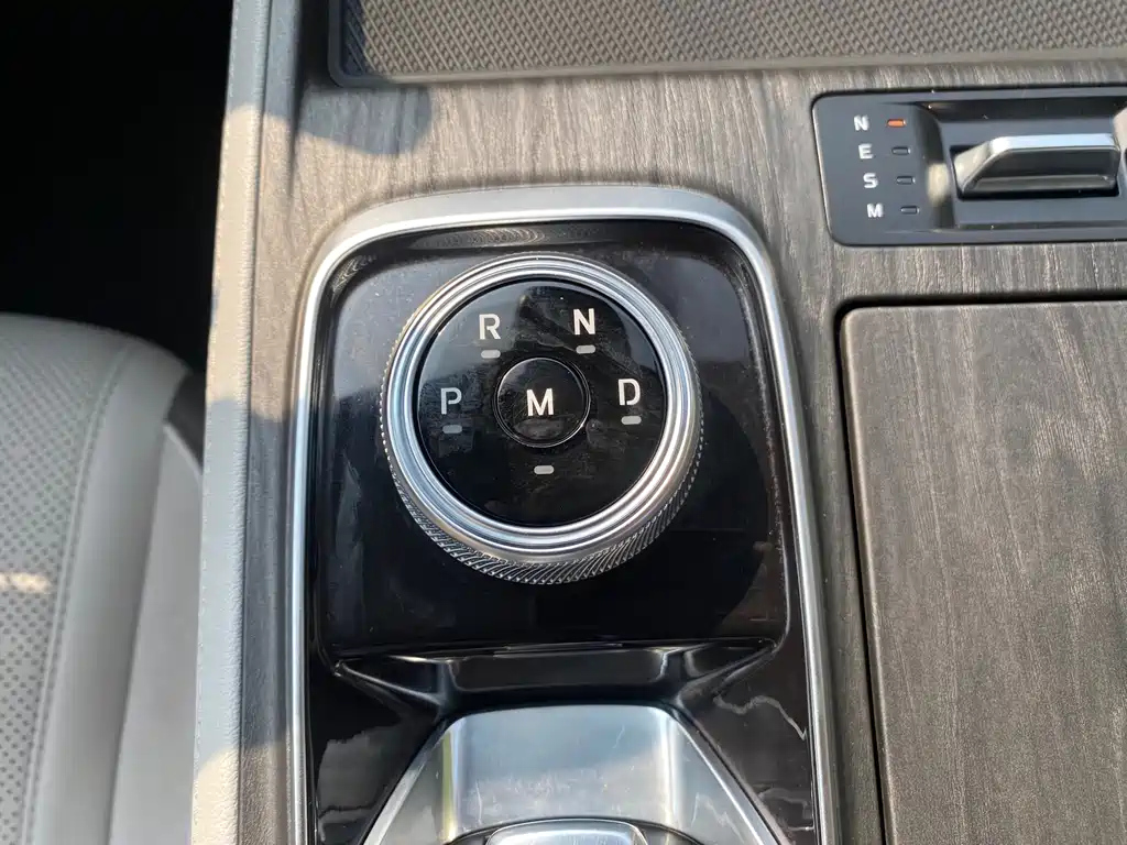 FORD EQUATOR 2023