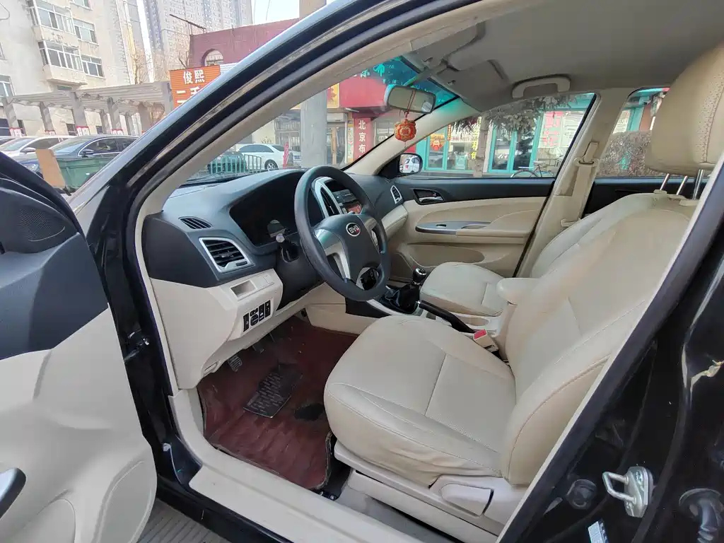 BYD F3 2015