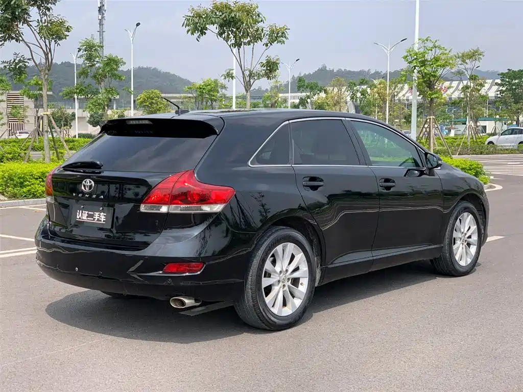TOYOTA VENZA IMPORT 2014