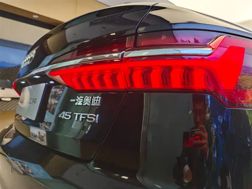 AUDI A6L 2023