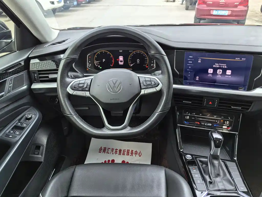 VOLKSWAGEN PASSAT 2022