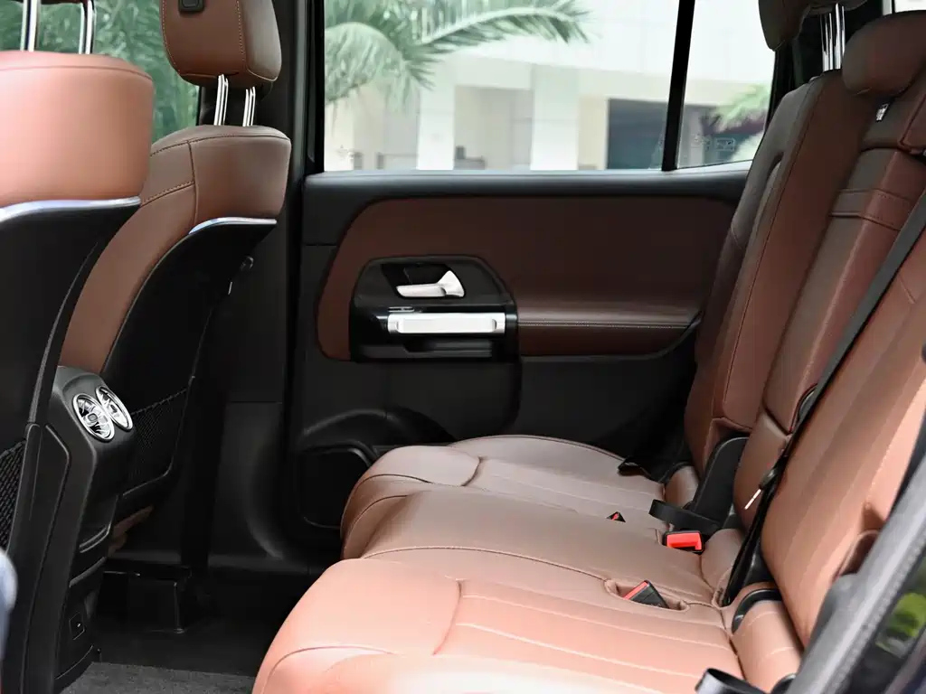 MERCEDES BENZ GLB 2023