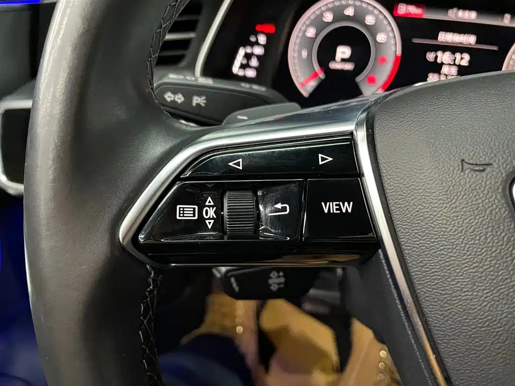 AUDI A6L 2022