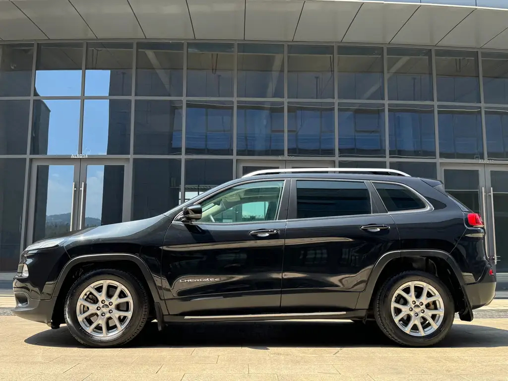 JEEP CHEROKEE 2016
