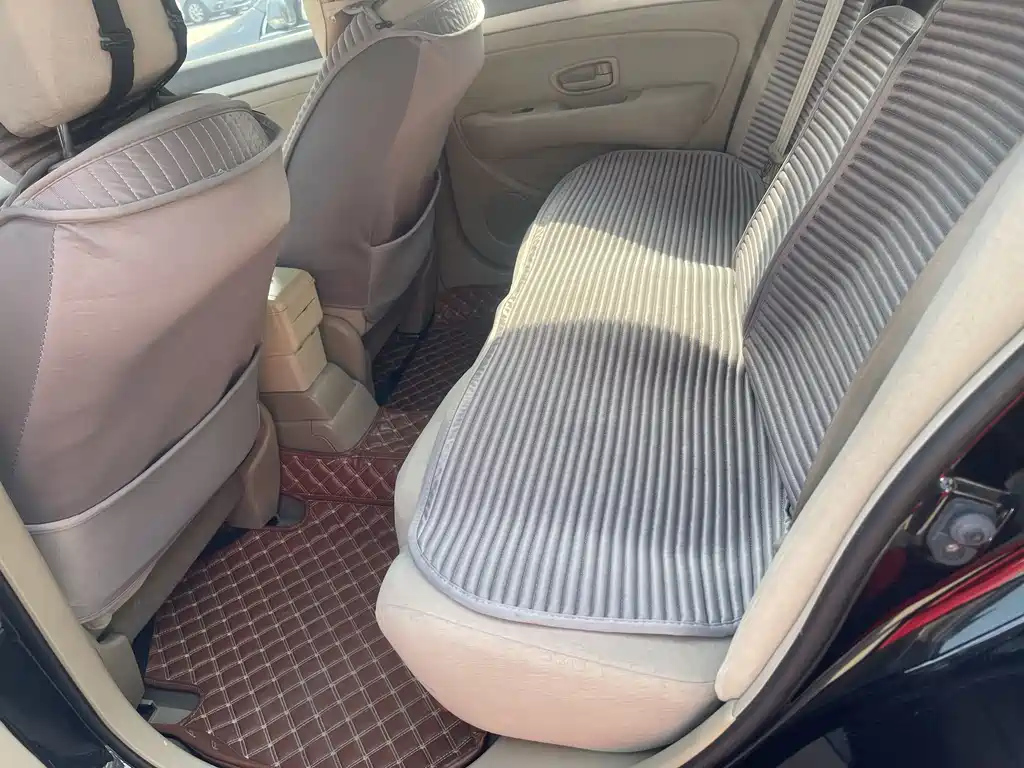 NISSAN SYLPHY 2016