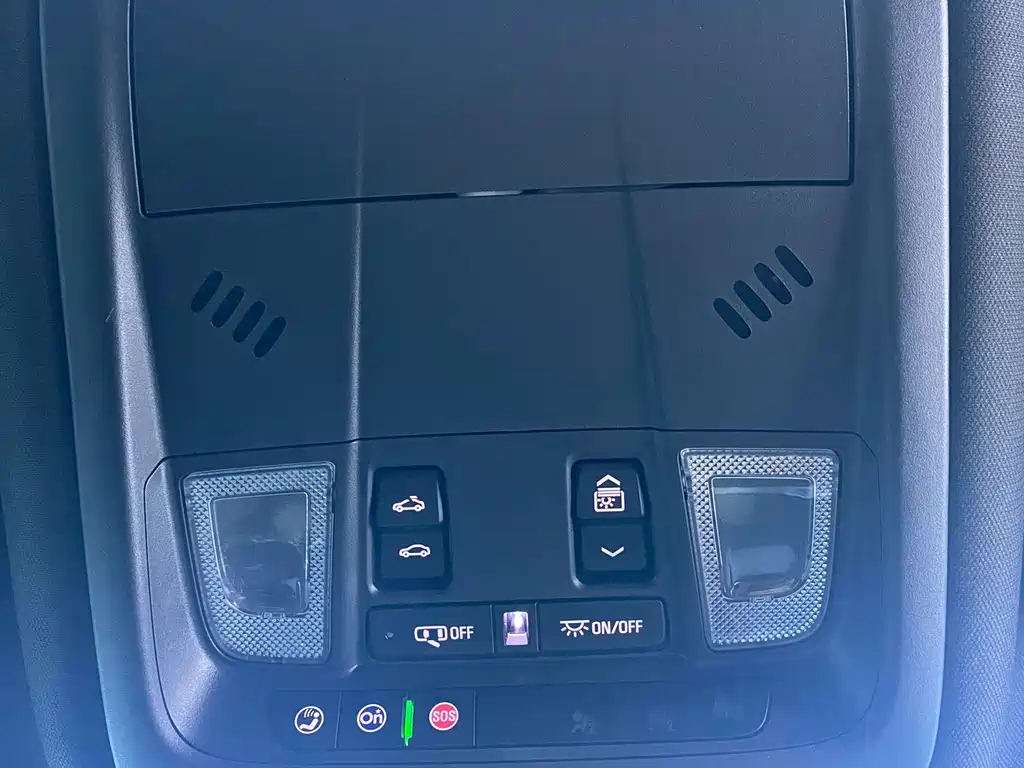CADILLAC XT6 2022