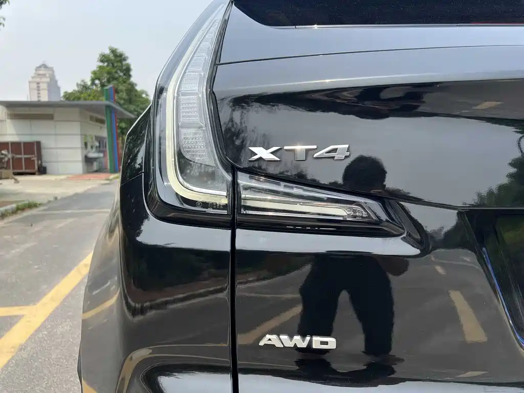 CADILLAC XT4 2020