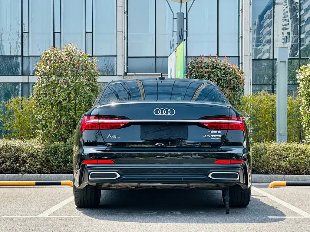 AUDI A6L 2022