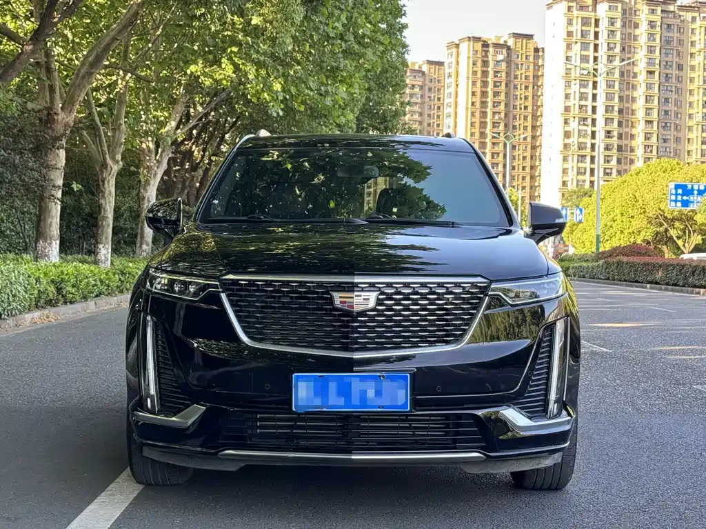 CADILLAC XT6 2021
