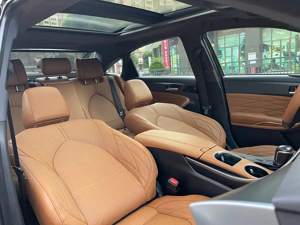 TOYOTA AVALON 2019