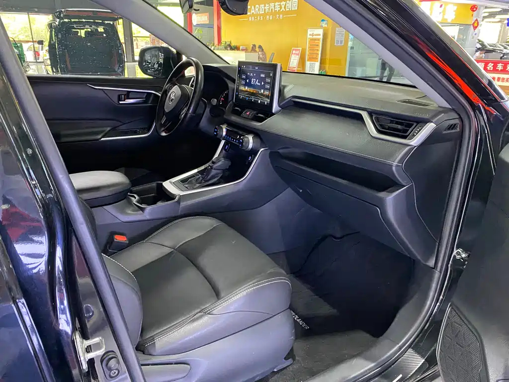 TOYOTA WILDLANDER 2021