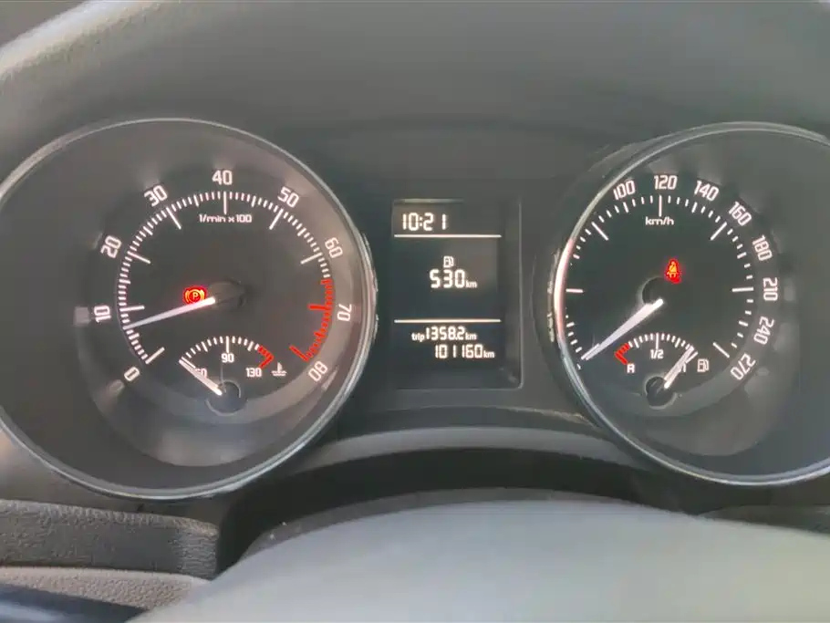 SKODA SUPERB 2014