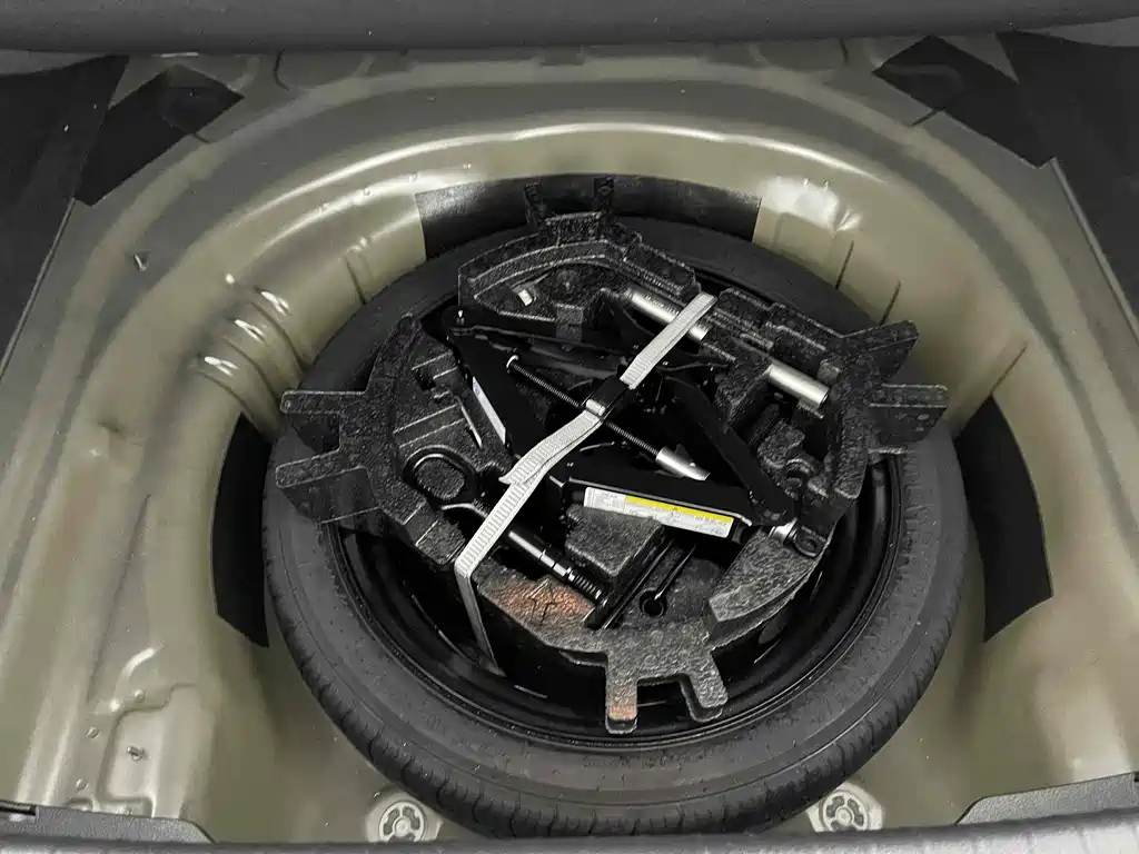 VOLKSWAGEN MAGOTAN 2022