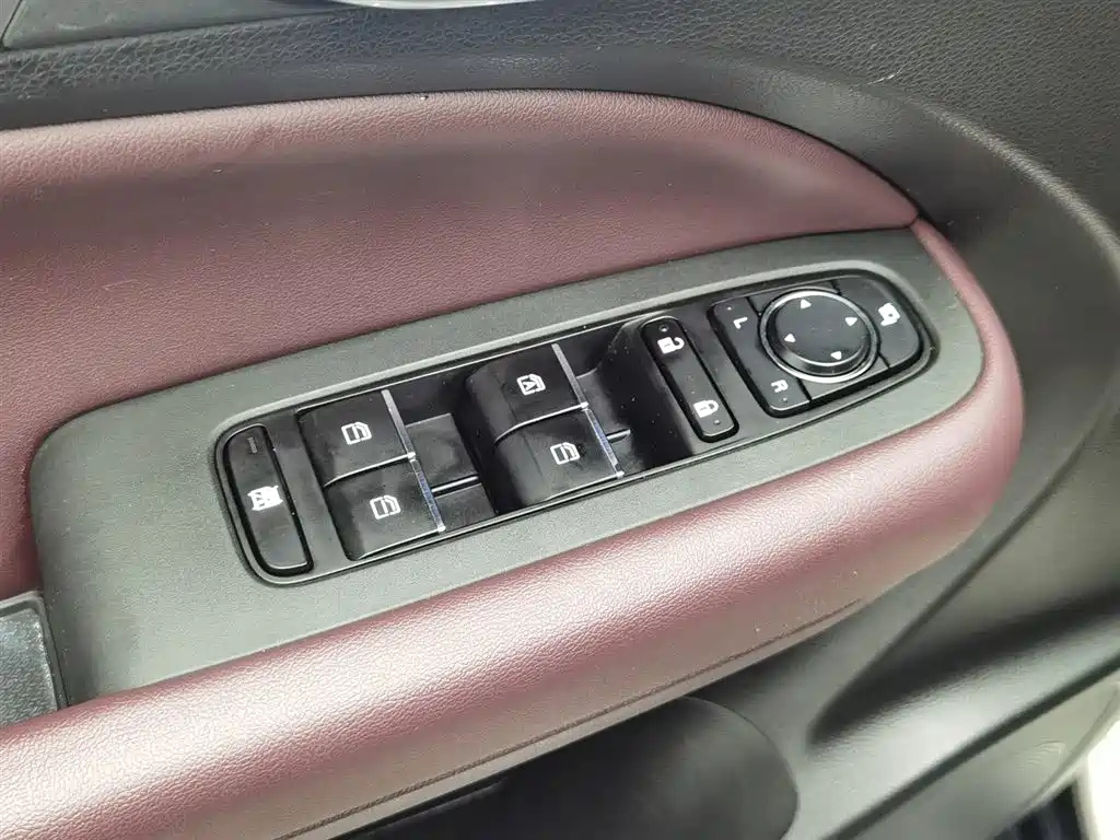 TRUMPCHI M6 2021