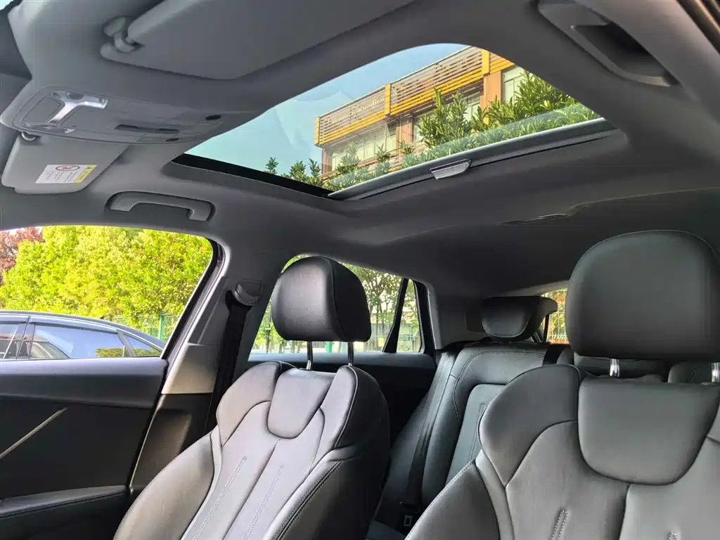 AUDI Q2L 2023