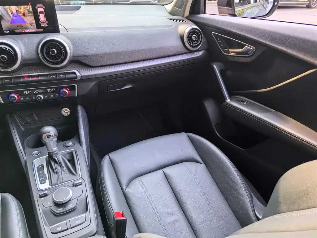 AUDI Q2L 2023