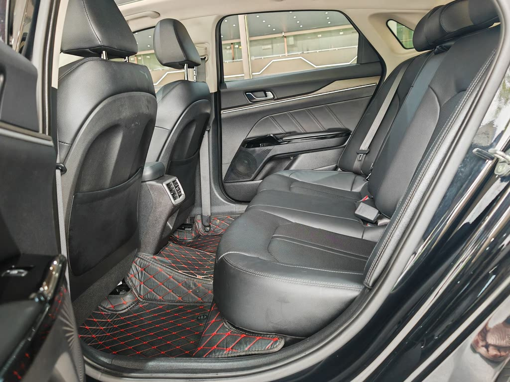 KIA K5 2021