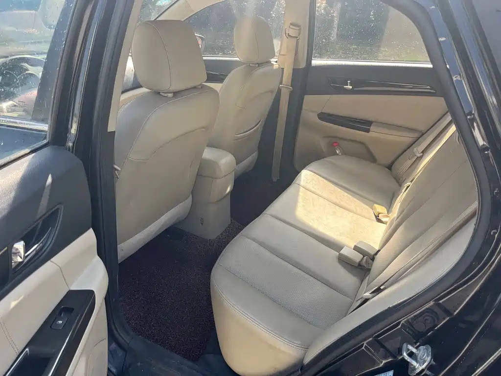 CHANGAN EADO 2014