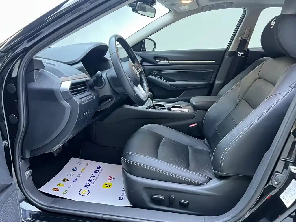 NISSAN TEANA 2022