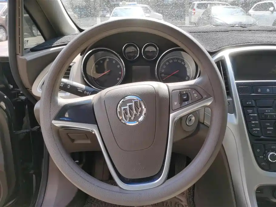 BUICK EXCELLE 2014