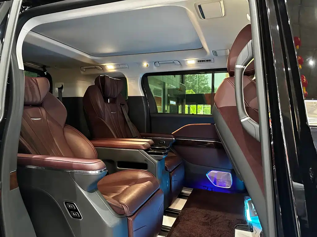 HONGQI HQ9 2023
