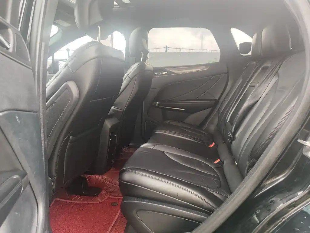 LINCOLN MKC 2018