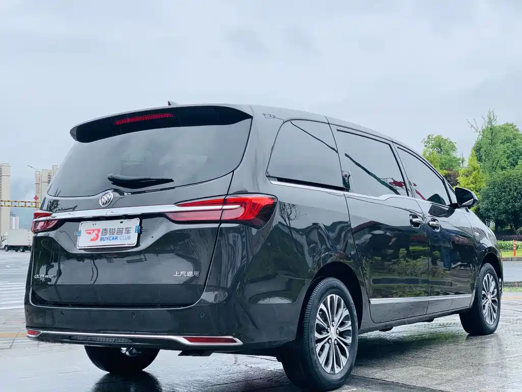 BUICK GL8 2022