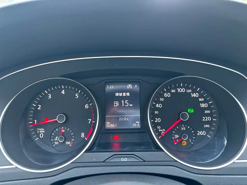 VOLKSWAGEN MAGOTAN 2021