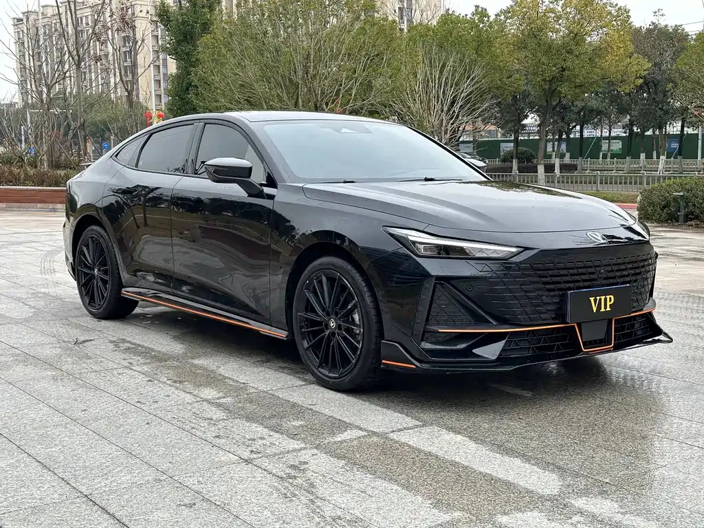 CHANGAN UNI-V 2023