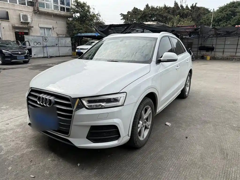 AUDI Q3 2018