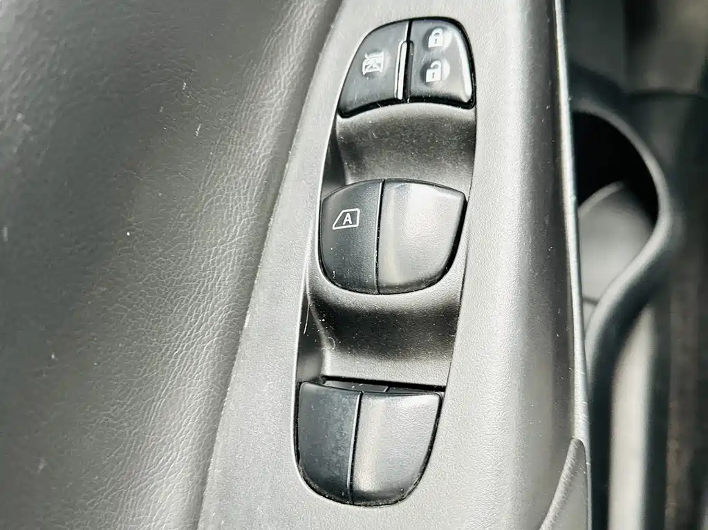 NISSAN SYLPHY 2021