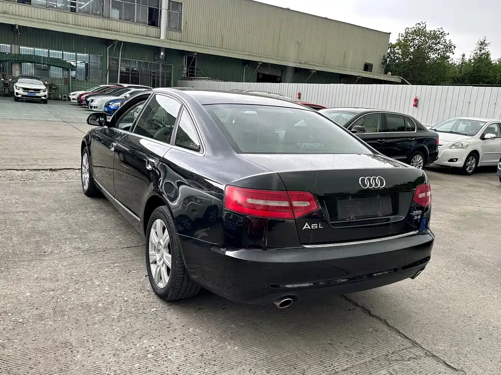 AUDI A6L 2010
