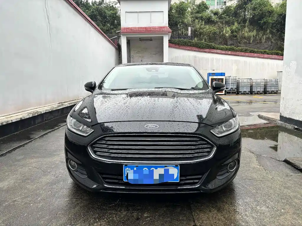 FORD MONDEO 2015