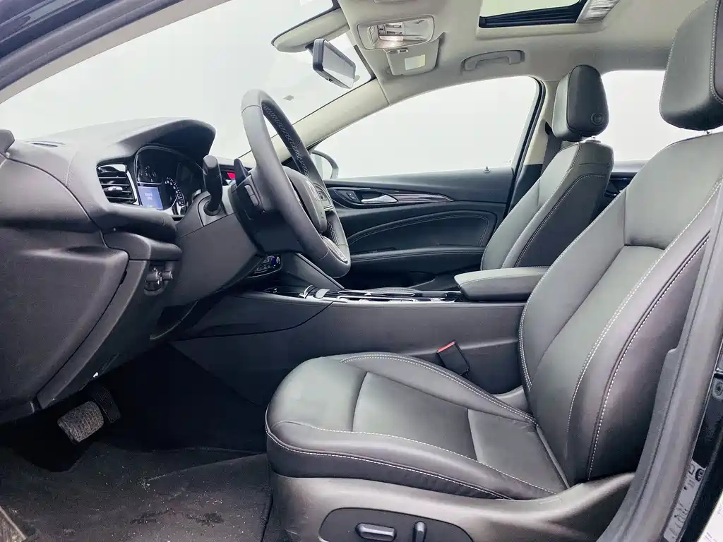 BUICK REGAL 2024