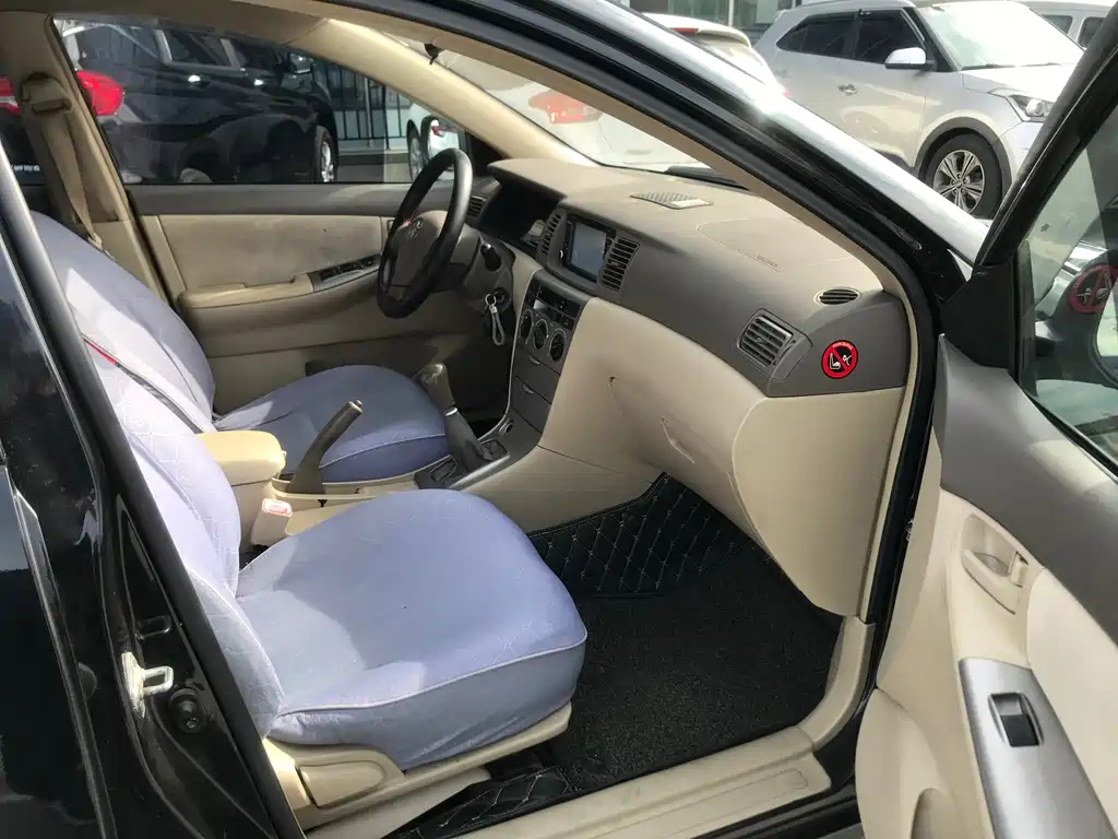 TOYOTA COROLLA 2012