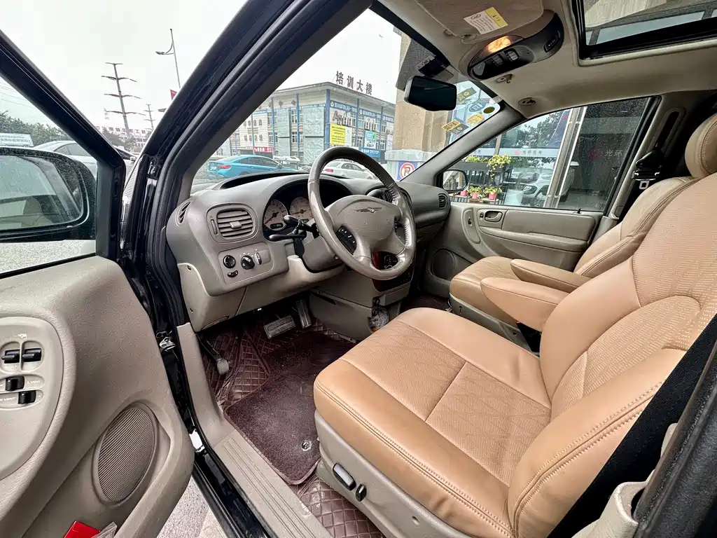 CHRYSLER OTHER 2012