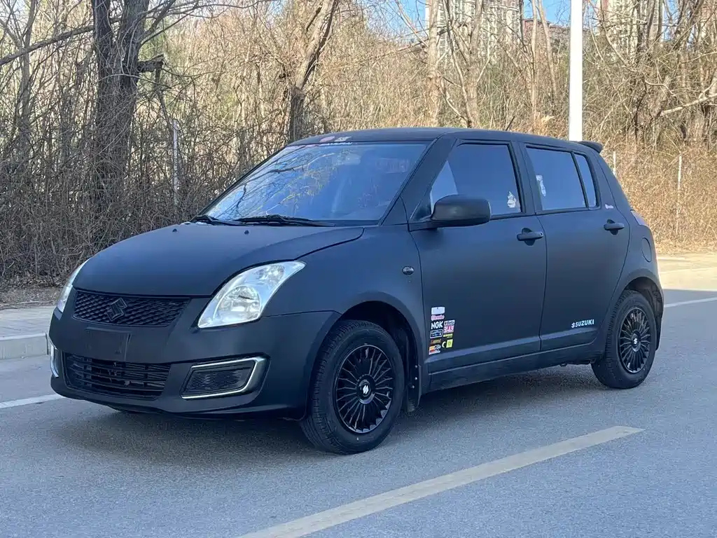 Аукционный лист SUZUKI SWIFT 2015