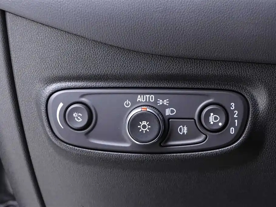 CHEVROLET EXPLORER 2021