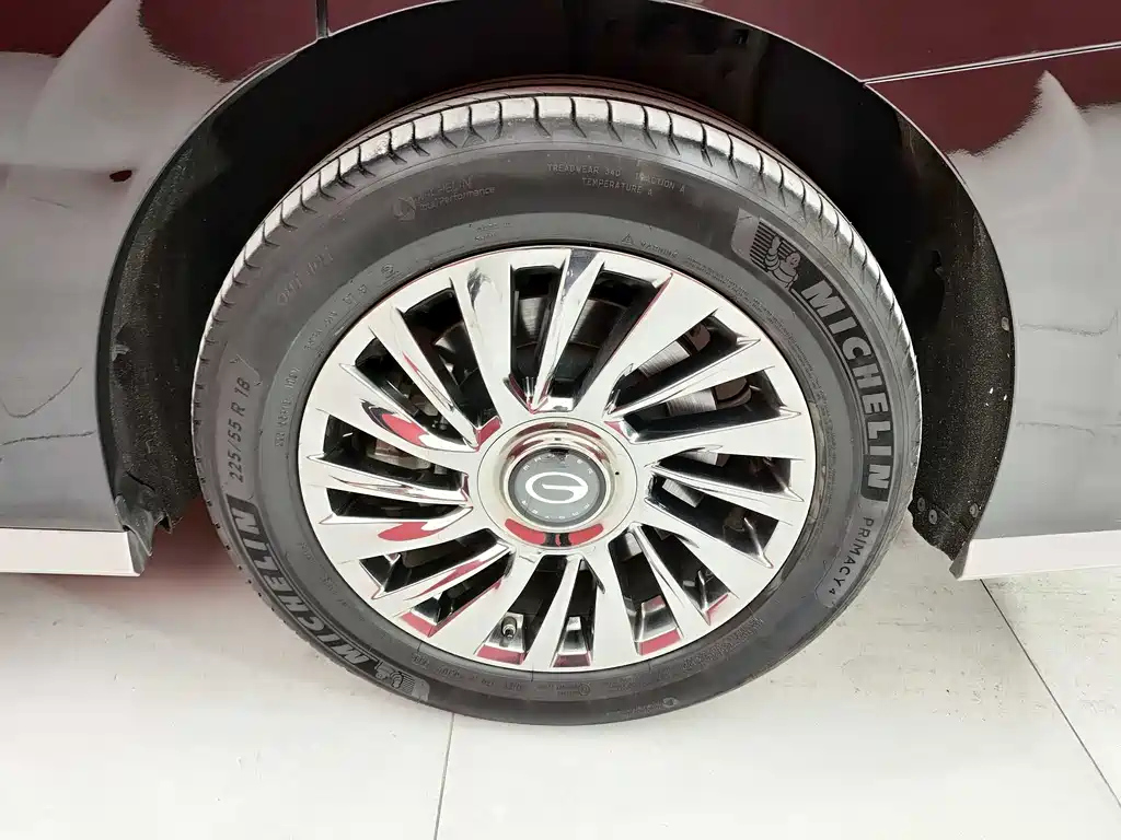 TRUMPCHI M8 2023