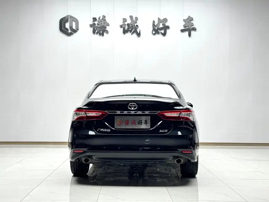 TOYOTA CAMRY 2022