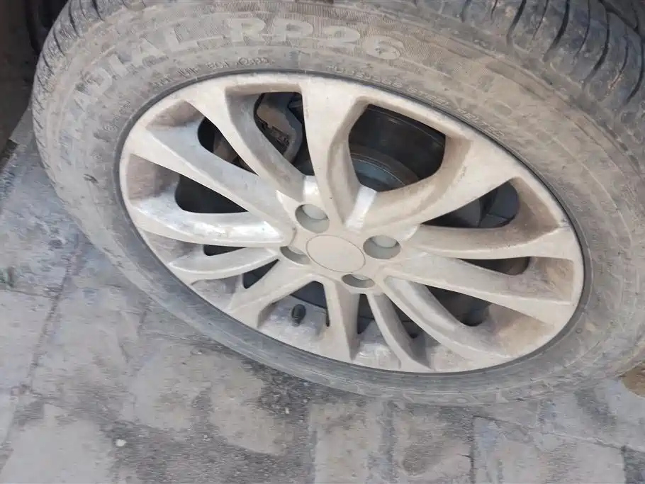 GEELY AUTO VISION 2014